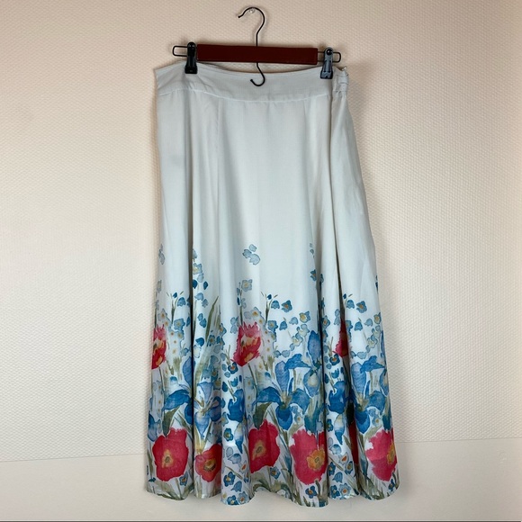 Soft Surroundings White Floretta Border Skirt - Picture 2 of 6